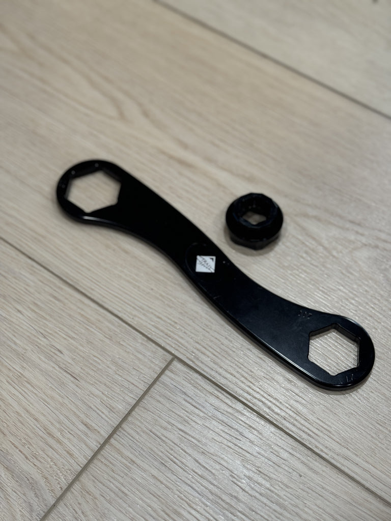 Lightweight Axel Wrench Multi Tool