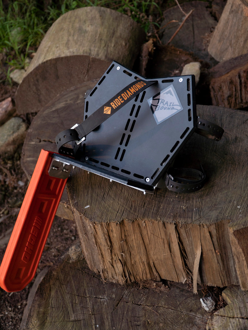 Trailcutters Chainsaw Number Plate Rack